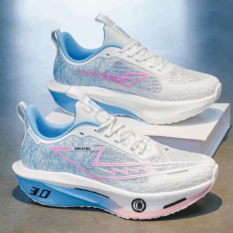 Men's Sports Shoes with Cushioning, Breathable Design with Laces - Comfortable Low-Top Sneakers, Stylish and Versatile
