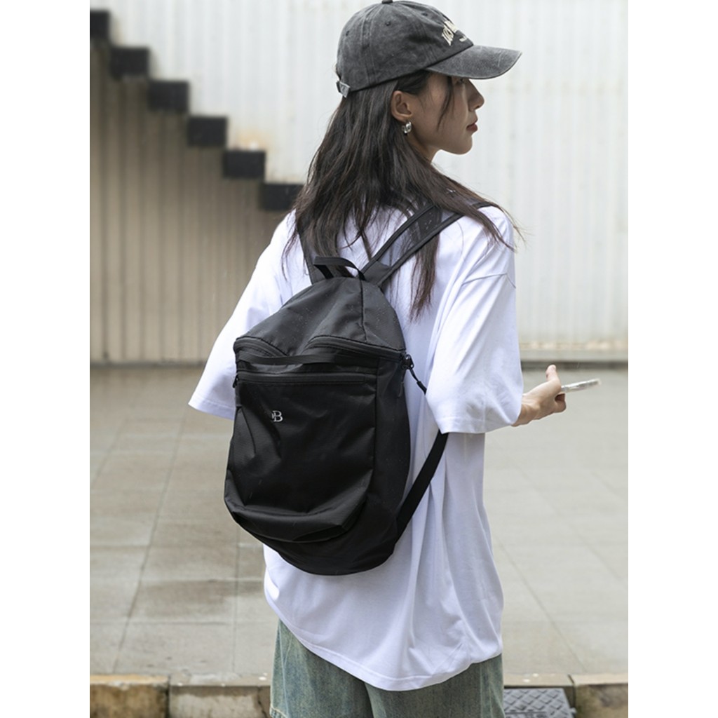 Coreano coreano saco feminino verão 2026 novo estilo ins náilon bordado mochila grande capacidade Commuter mochila espor