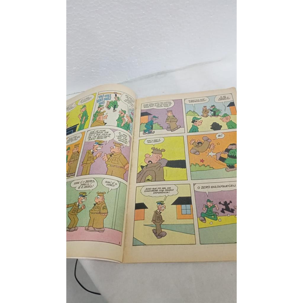 Nº 146 - Recruta Zero autor Mort Walker