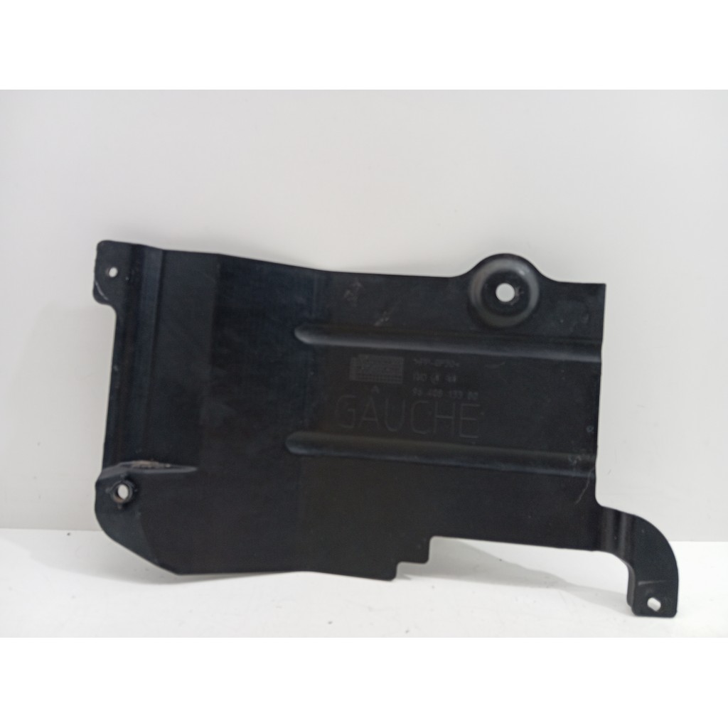 Capa Defletora Esquerda Inferior CITROëN C3 2006 2007 A 2012