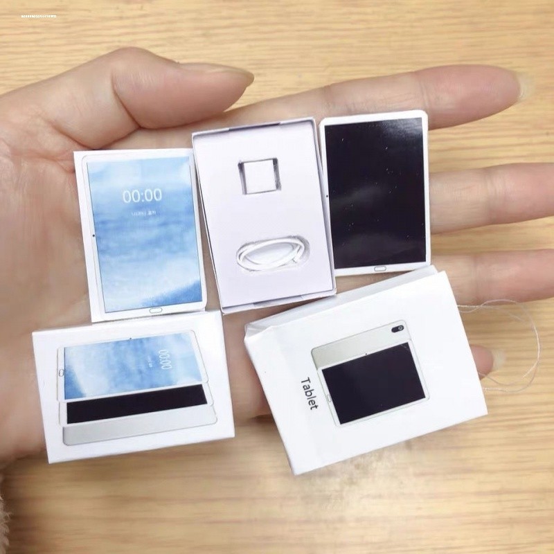 Adereços de produto Digital em miniatura 1: 12 acessórios para casa de boneca Mini computador Tablet modelo de telefone