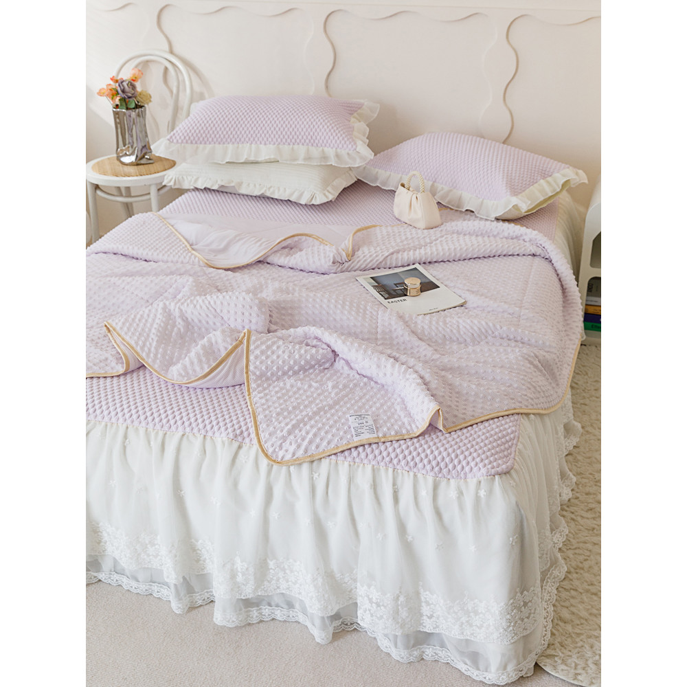 Conjunto de quatro peças de tapete fresco de seda gelada de látex estilo princesa Cool Doudou Summer Cool Ar condicionad