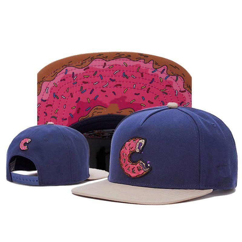 Novo boné CAYLER SONS com letras bordadas em formato de donut, boné unissex de aba reta estilo hip-hop, boné de beisebol