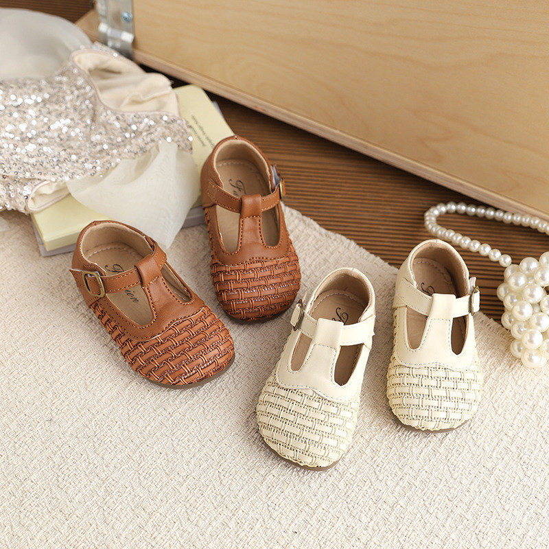Sapatos De Couro PU Tecido Primavera Outono Novas Meninas Oco Respirável Princesa Mocassim De Sola Macia