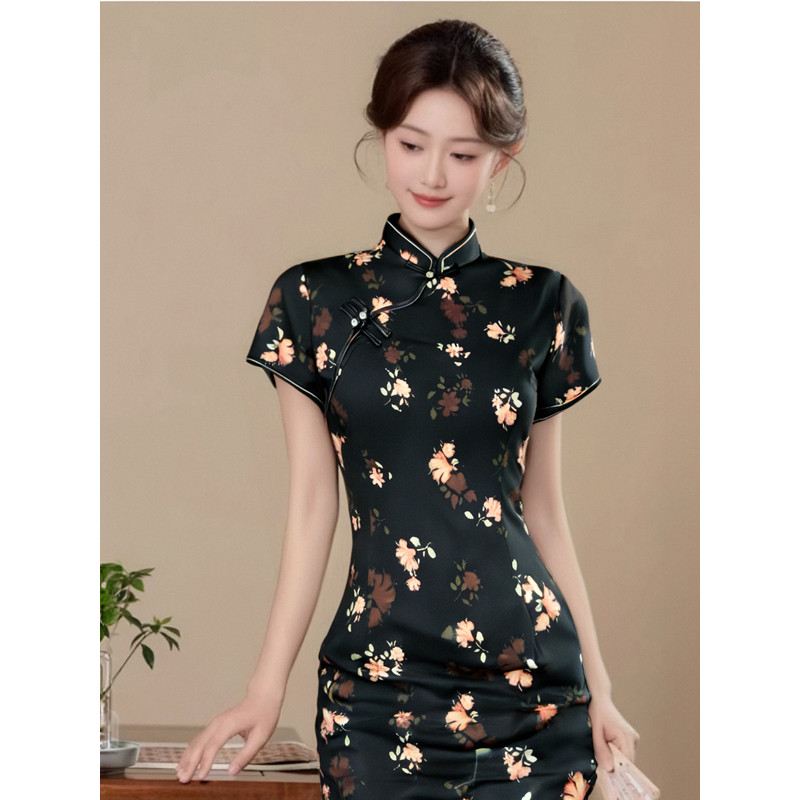 2025 novo estilo feminino verão estilo jovem temperamento Retro república da China estilo longo estilo chinês vestido fe