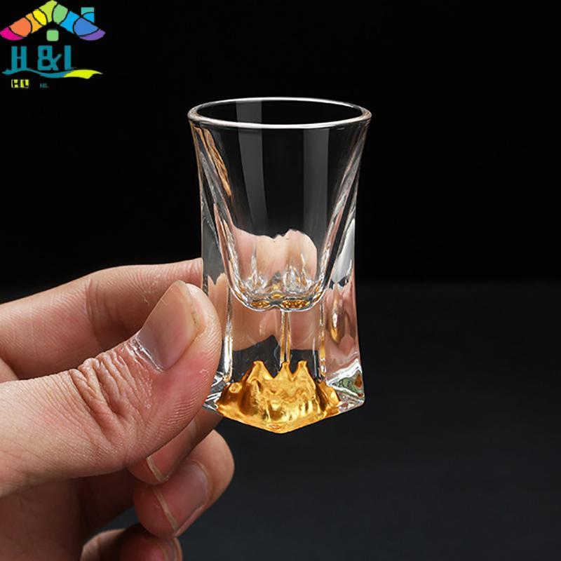 H & L À Prova De Luxo Cristal Vidro Vodka Saquê Shochu Barra De Licor Folha De Ouro Copo De Chá Copos De Duro De Alta Qu
