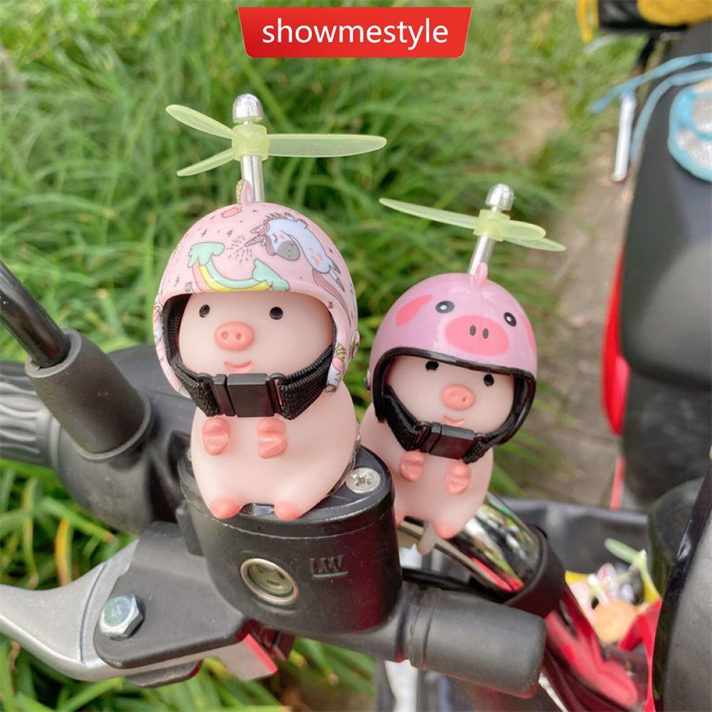 SMS Pequeno Porco Rosa Acessórios Do Carro Vento Quebrado Bonito Ornamento Com Capacete Hélice-Quebra Pato Equitação Cic