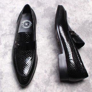 Sapatos masculinos de couro envernizado de pele de cobra italiano britânico preguiçoso sapatos de couro casuais capa moc