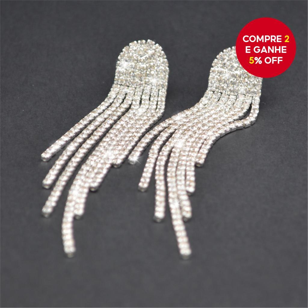Novo par de brincos longos personalizados em prata com detalhes em diamante, brincos para mulheres, brincos prateados.