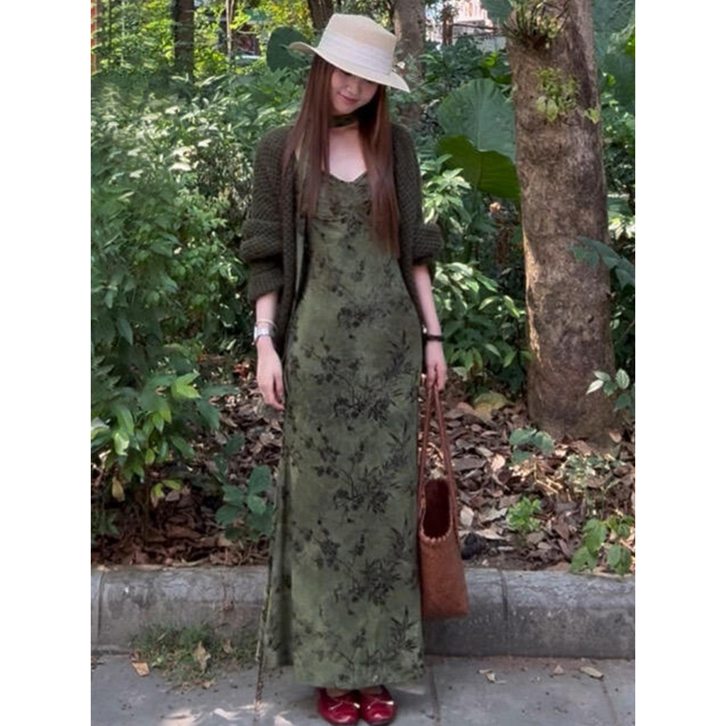 2026 novo estilo francês verde estilingue vestido feminino início do verão usar Floral saia longa camisola de malha tern