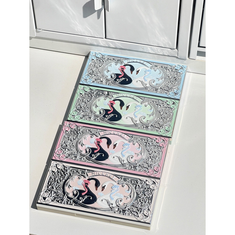 Flor sabe Ping alternativa morango cupido Facial integrado em relevo paleta de sombra Blush sombra iluminador contorno t
