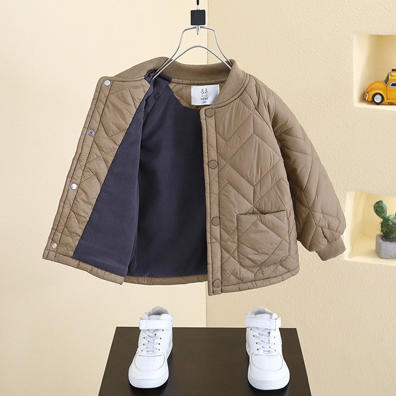 Roupas leves acolchoadas de algodão para meninos 2026 Novo estilo infantil outono inverno roupas espessadas meninos casa