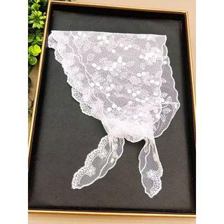 Renda francesa pequeno triângulo bandana oco Retro Pastoral protetor solar fino lenço de seda gaze feminino gravata Hair
