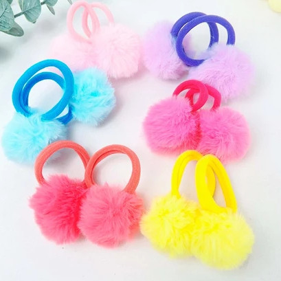 KIT COM 2 XUXINHAS DE POMPOM – MACIAS, LINDAS E CONFORTÁVEIS – CORES SORTIDAS