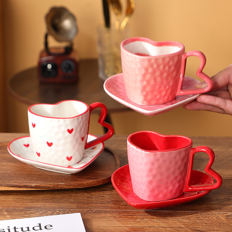 Conjunto de pires de cerâmica em formato de coração, caneca de cor contrastante, chá da tarde, café, leite, presente, co