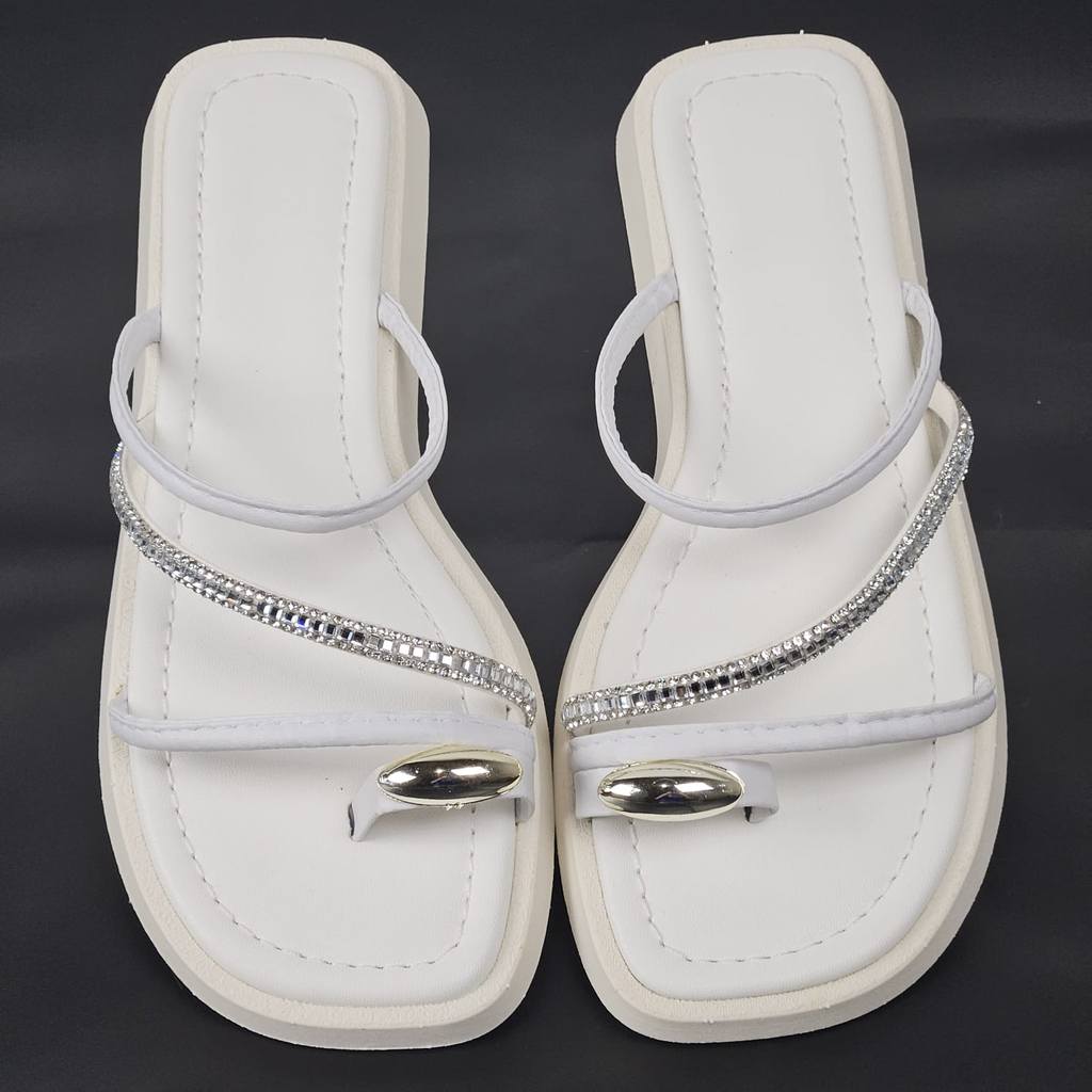 Sandália Feminina Flat Strass Confortável Antiderrapante Leve Elegante Rasteira Brilho Festa Dia a Dia