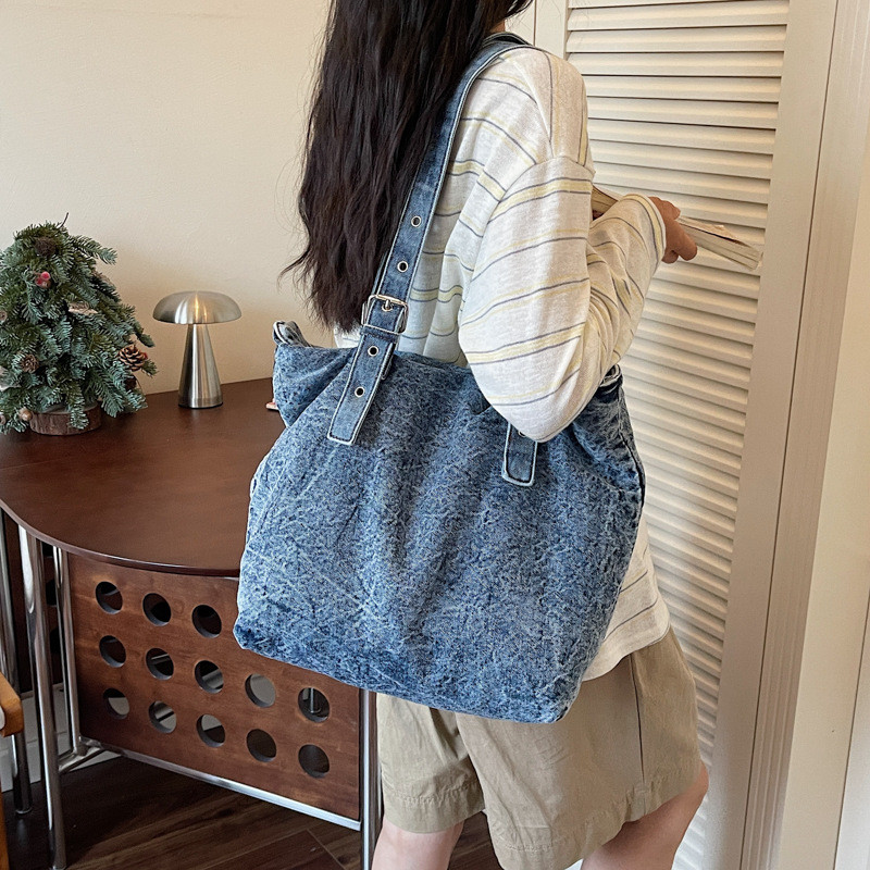 Bolsa transversal vintage de jeans estilo japonês para mulheres, bolsa casual com um toque descontraído, versátil e artí