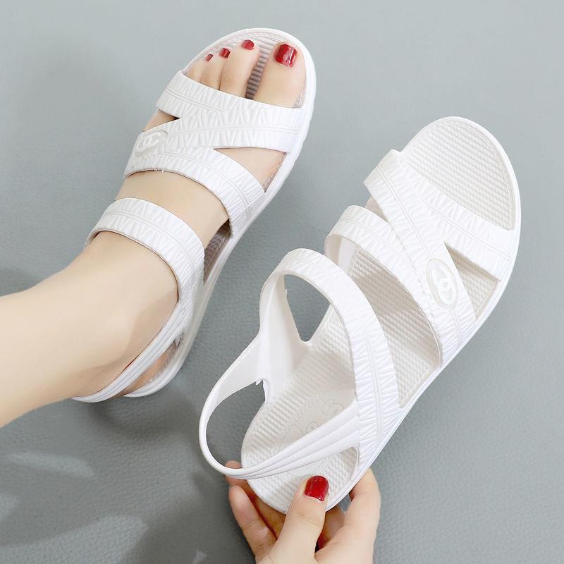 Novo estilo mãe sandálias senhoras moda trabalho sandálias para idosos plana sapatos de praia ao ar livre sandálias de b