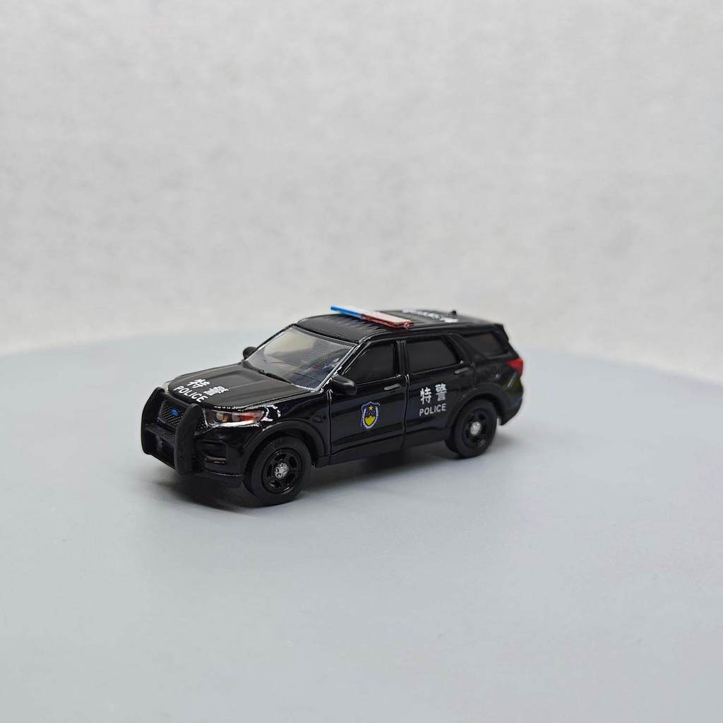 1: 64 2020 Ford Explorer Police Car SWAT luz reta ligeiramente erupção cutânea