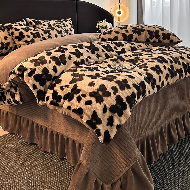 Conjunto de quatro peças de pelúcia estilo princesa francesa coelho capa de cama estilo outono inverno engrossado leite 