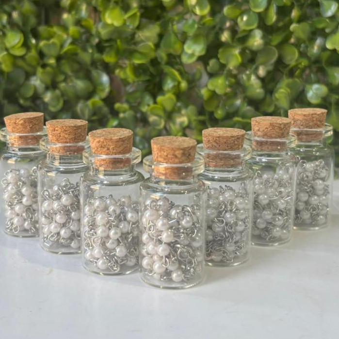Kit 20 Terço Lembrancinha No Vidrinho Perola Branco Pescoço 1° Eucaristia Crisma Batizado