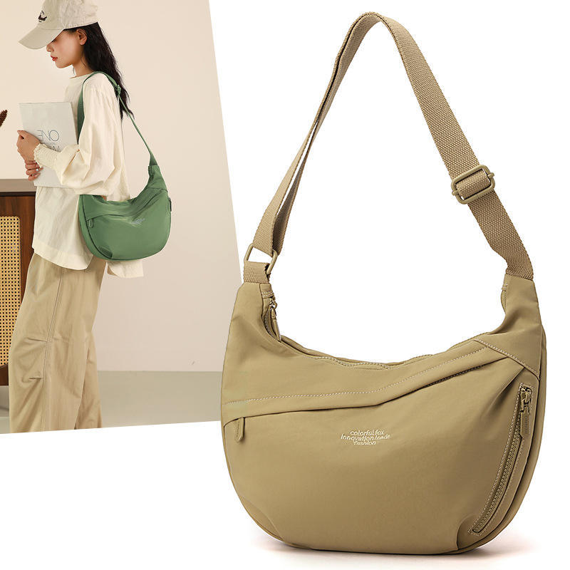 Bolsa mensageiro de raposa colorida feminina de Nylon novo estilo bolsa de ombro de grande capacidade leve bolsa de boli