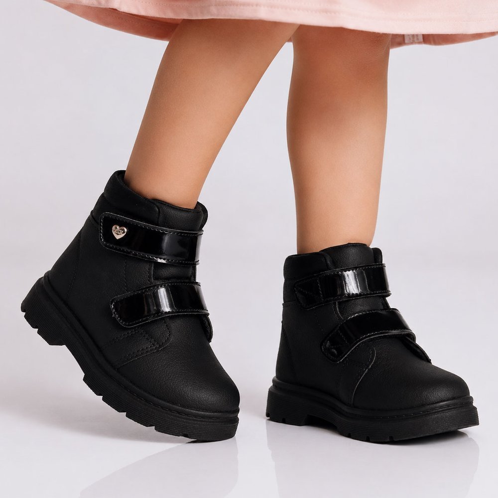 Bota Coturno Infantil Menina Klin London Tratorado Anatômico Confortável Acolchoado Preto