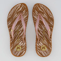 Chinelo Kenner Kivah Tasha &amp; Tracie Marrom Feminino
