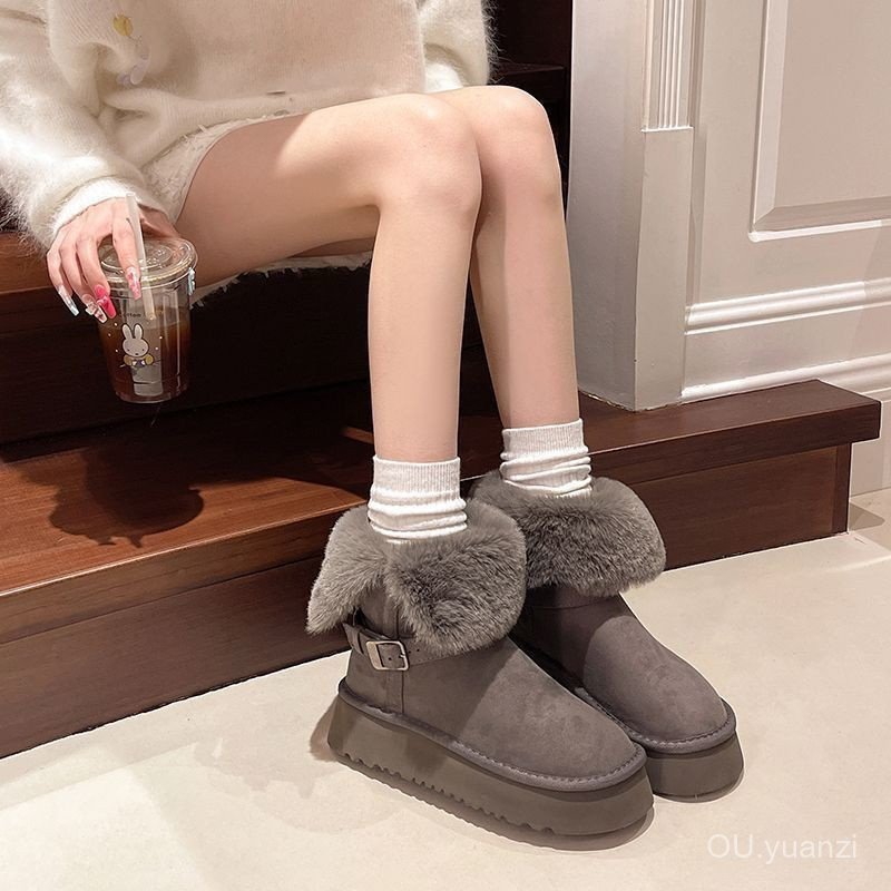 Novas botas de neve femininas de dupla finalidade para o inverno de 2025, adequadas para mulheres de baixa estatura.