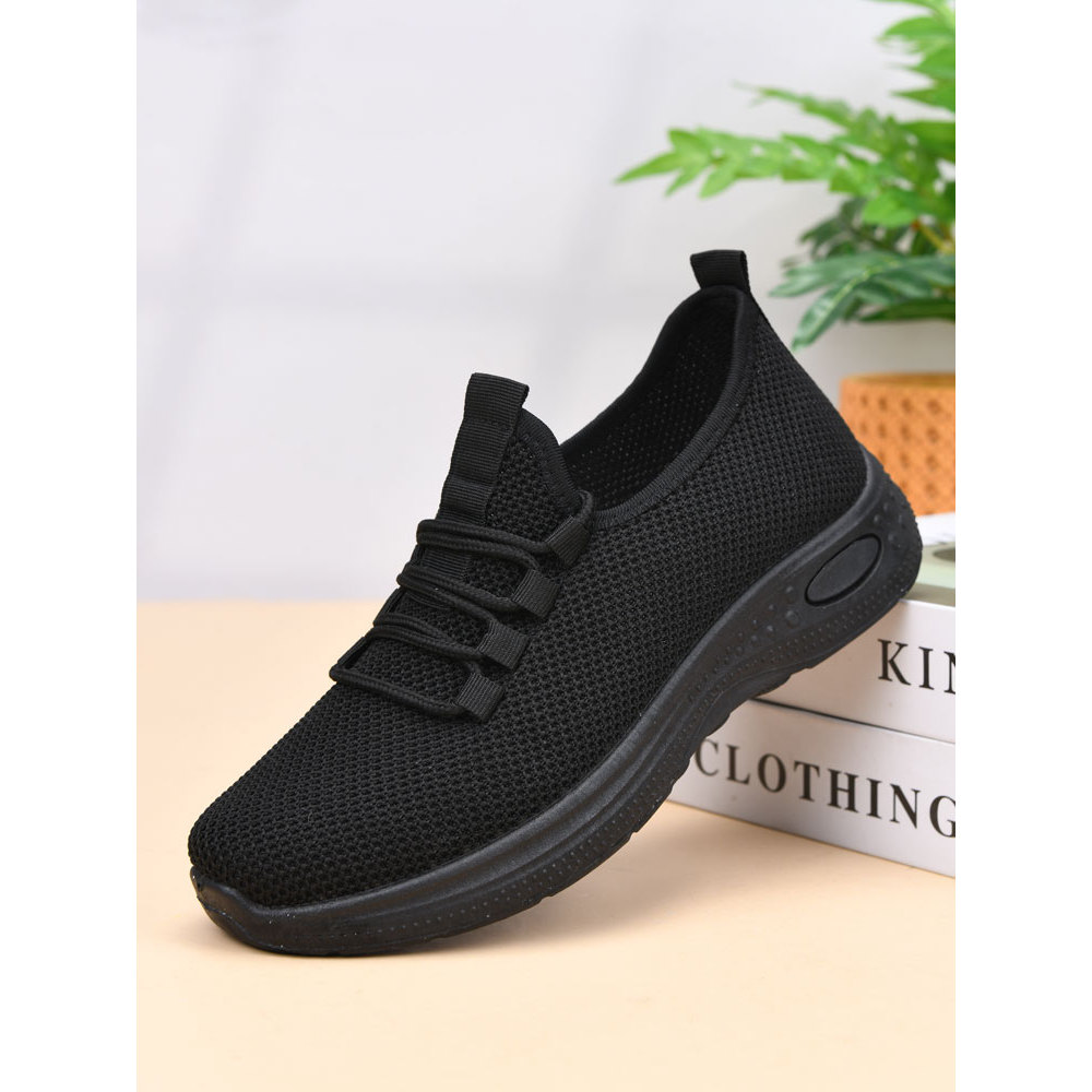 Velho pequim sapatos de pano feminino mãe sapatos antiderrapante sola macia sapatos de trabalho feminino preto sola maci