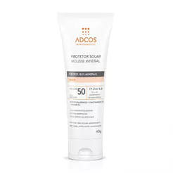 Protetor Solar Mousse Mineral Adcos FPS 50 Cor Nude 40g