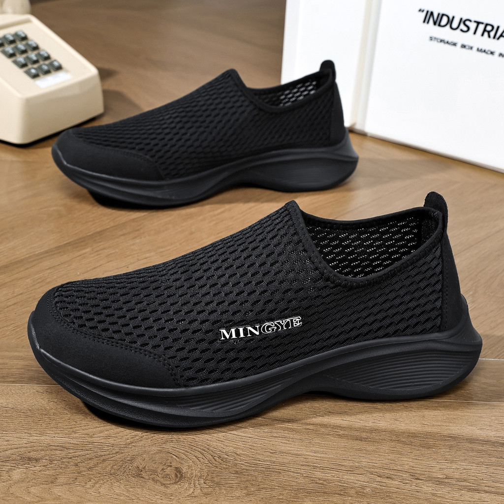 Preto deslizamento-On sapatos masculinos verão respirável malha fina leve All-Match esportes lazer 46 tamanho grande sap