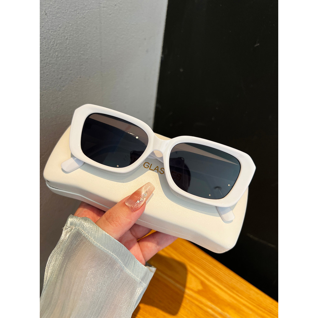 2025 novo estilo retro branco óculos de sol feminino na moda High-End influenciador retro rua tiro protetor solar óculos