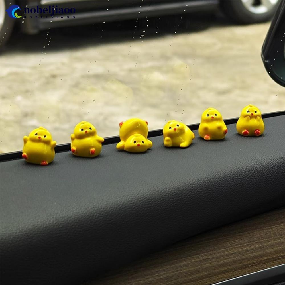 NOBELJIAOO 3 Pçs/6 Console Central Do Carro Painel Navegador Tela Decoração Mini Pintinhos Amarelos Ornamentos Acessório