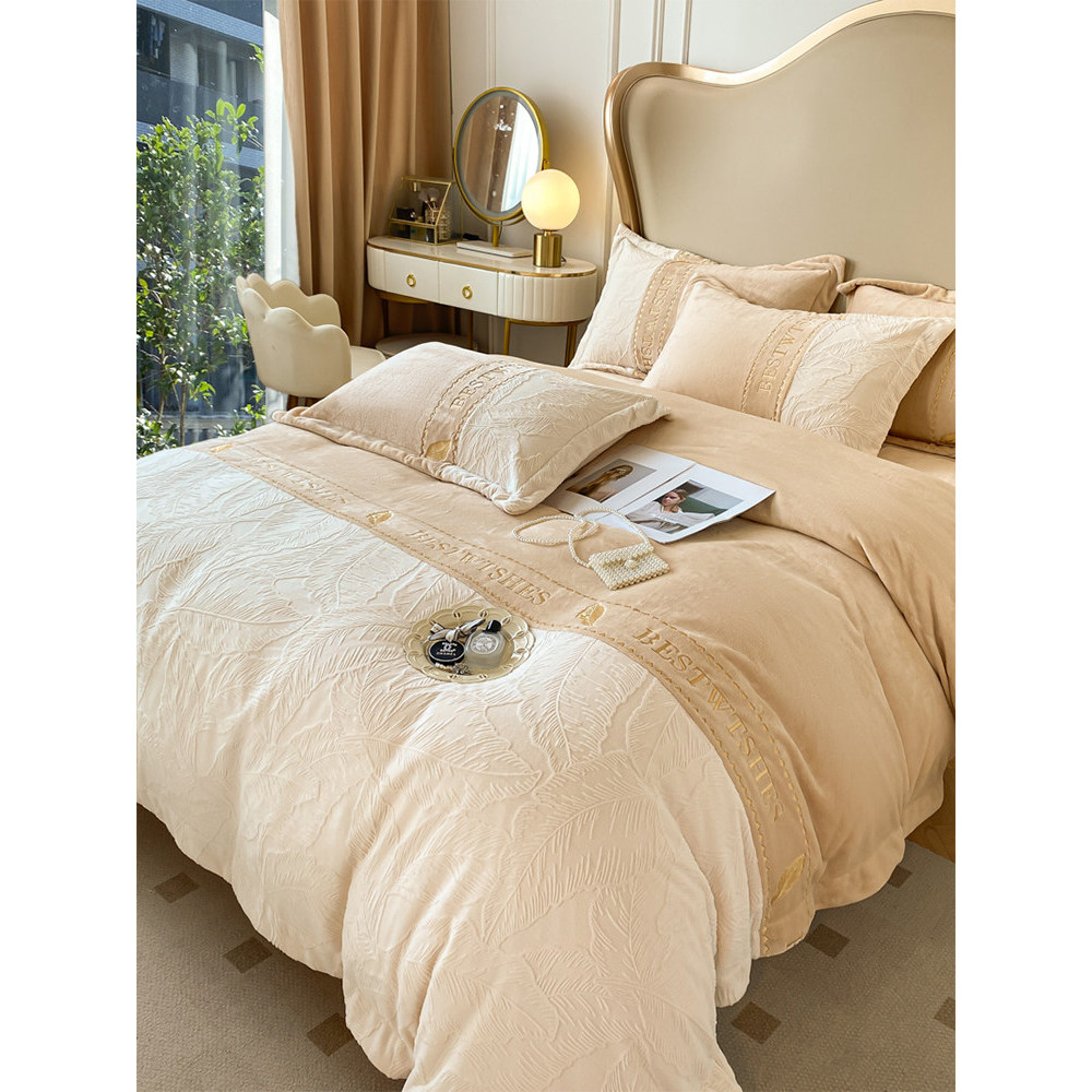 Luz de luxo esculpido leite velo conjunto de quatro peças inverno engrossado flanela Coral velo colcha capa cama alta