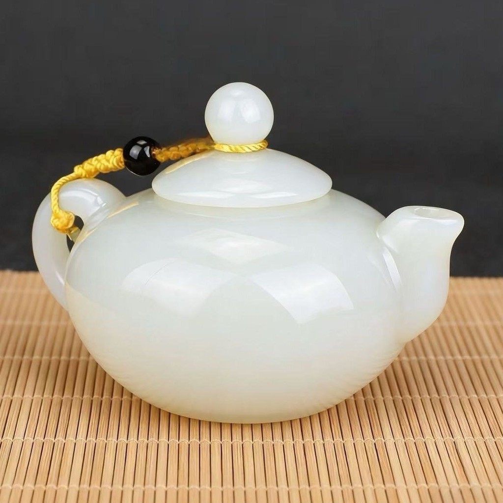Xinjiang Hetian jade lanolina branco jade lidar com pote peça espinafre verde jaspe pote água vinho pequenos ornamentos