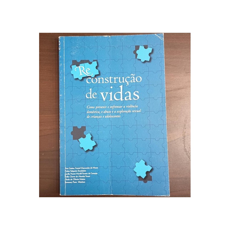 Reconstrução de Vidas autor Ana Cristina Amaral e Outros