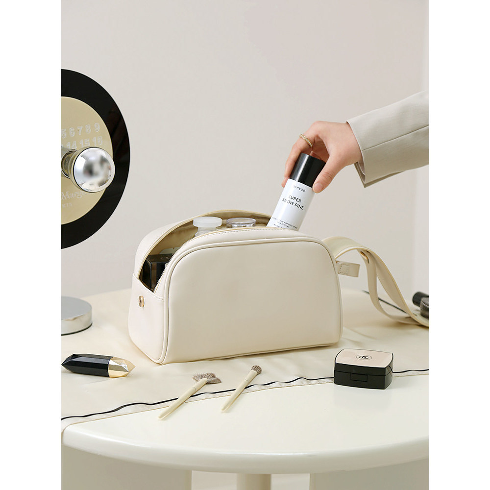 Bolsa cosmética feminina portátil de grande capacidade ins influenciador de alta qualidade 2025 novo estilo Super quente