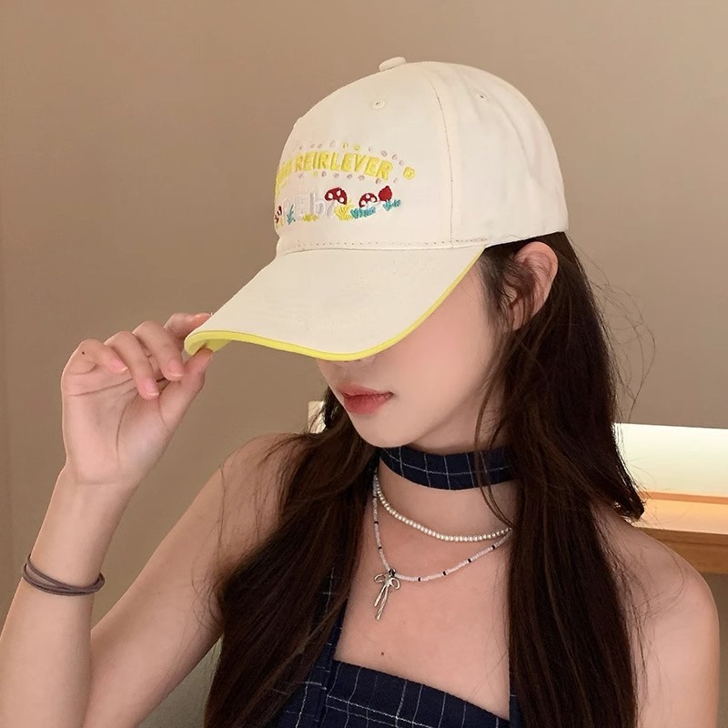 Estilo coreano doce flor bordado boné de beisebol feminino 2026 novo estilo aba larga rosto grande mostrando rosto estud