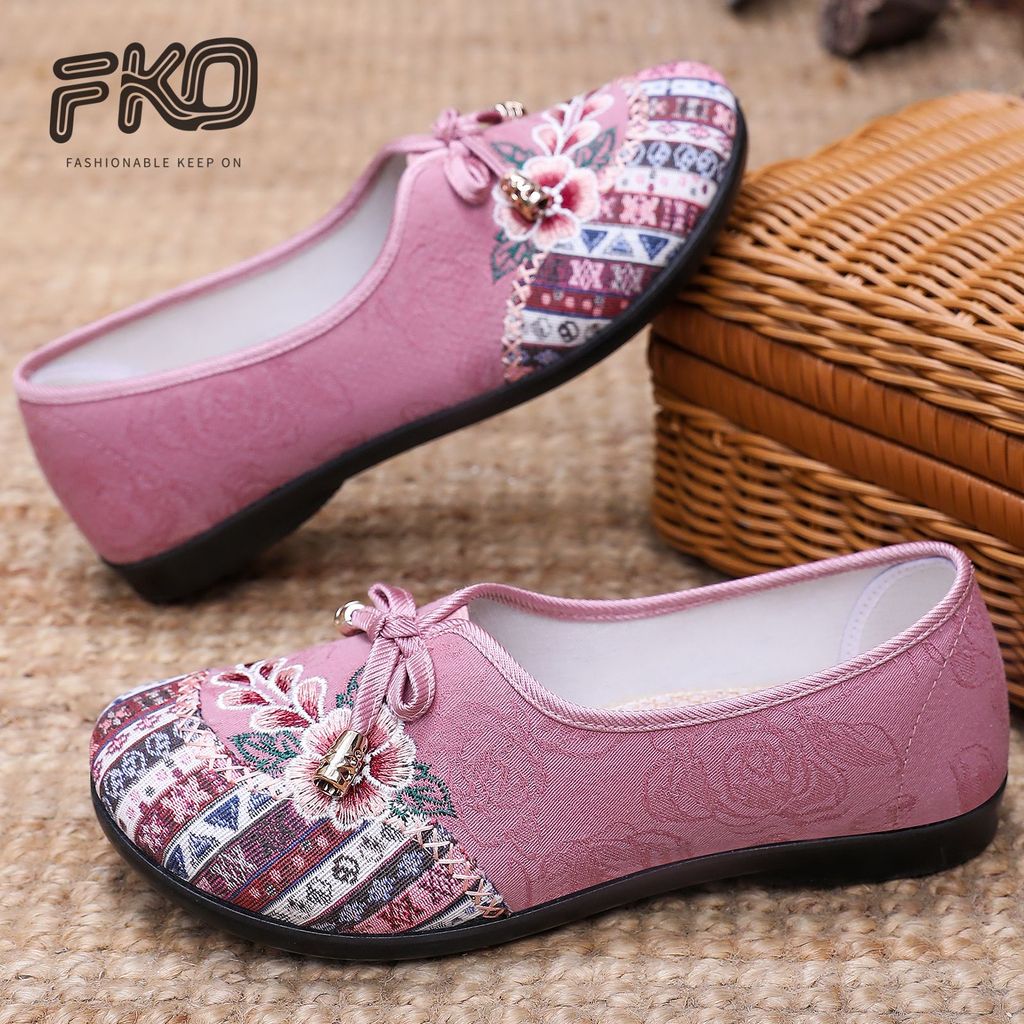 2026 verão velho pequim sapatos de pano feminino malha sapatos casuais sapatos femininos de sola plana antiderrapante de
