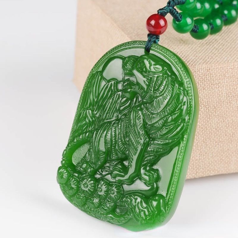 Jade tigre jade marca espinafre verde fortuna tigre zodíaco colar pingente do zodíaco