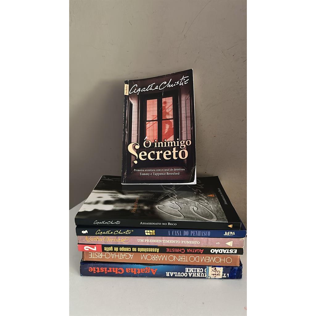 Lote livros usados Agatha Christie - 7 livros autor Agatha Christie