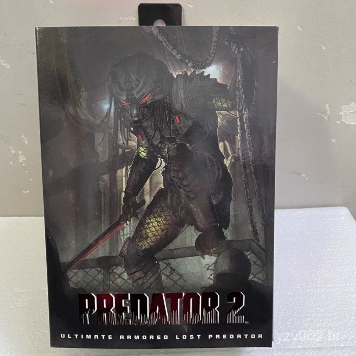 NECA Predator P2 Box Deluxe Edition Lost Predator Relost Mask Escultura de Cabeça LED Luminosa