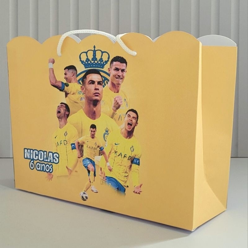 Sacolinha G Al Nassr 2 Cristiano Ronaldo Pegue Monte  Caixinha Lembrancinha Kit Festa Luxo Sacolinha Grande