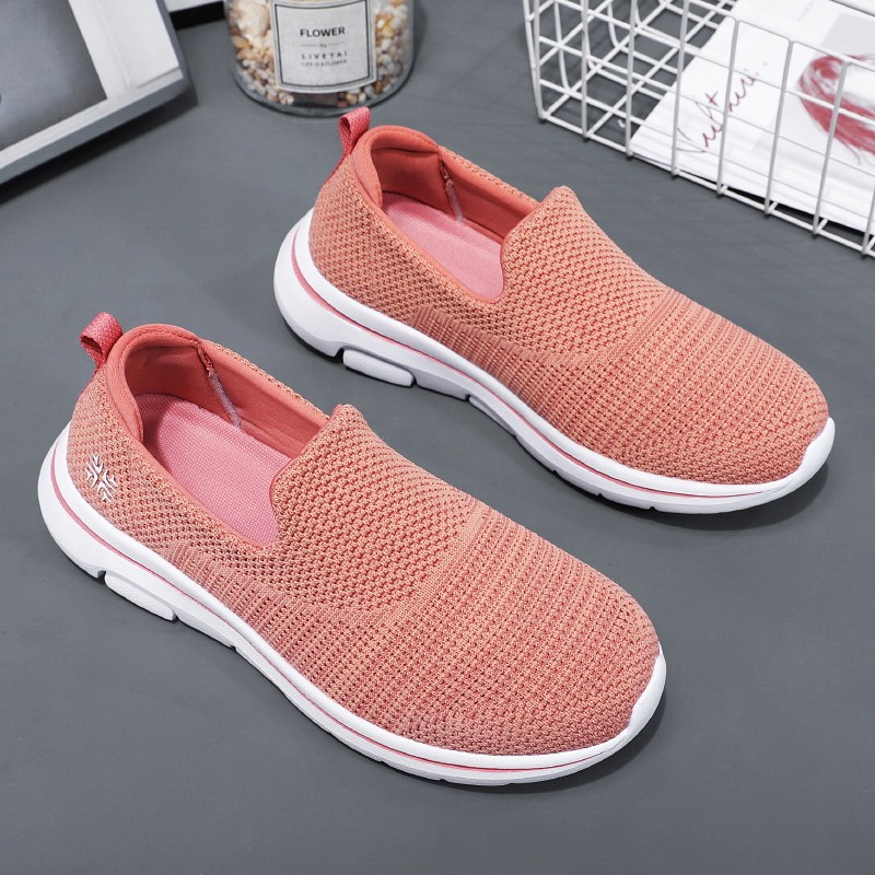Velho pequim sapatos de pano primavera outono confortável sapatos para idosos sapatos femininos casuais sapatos de camin