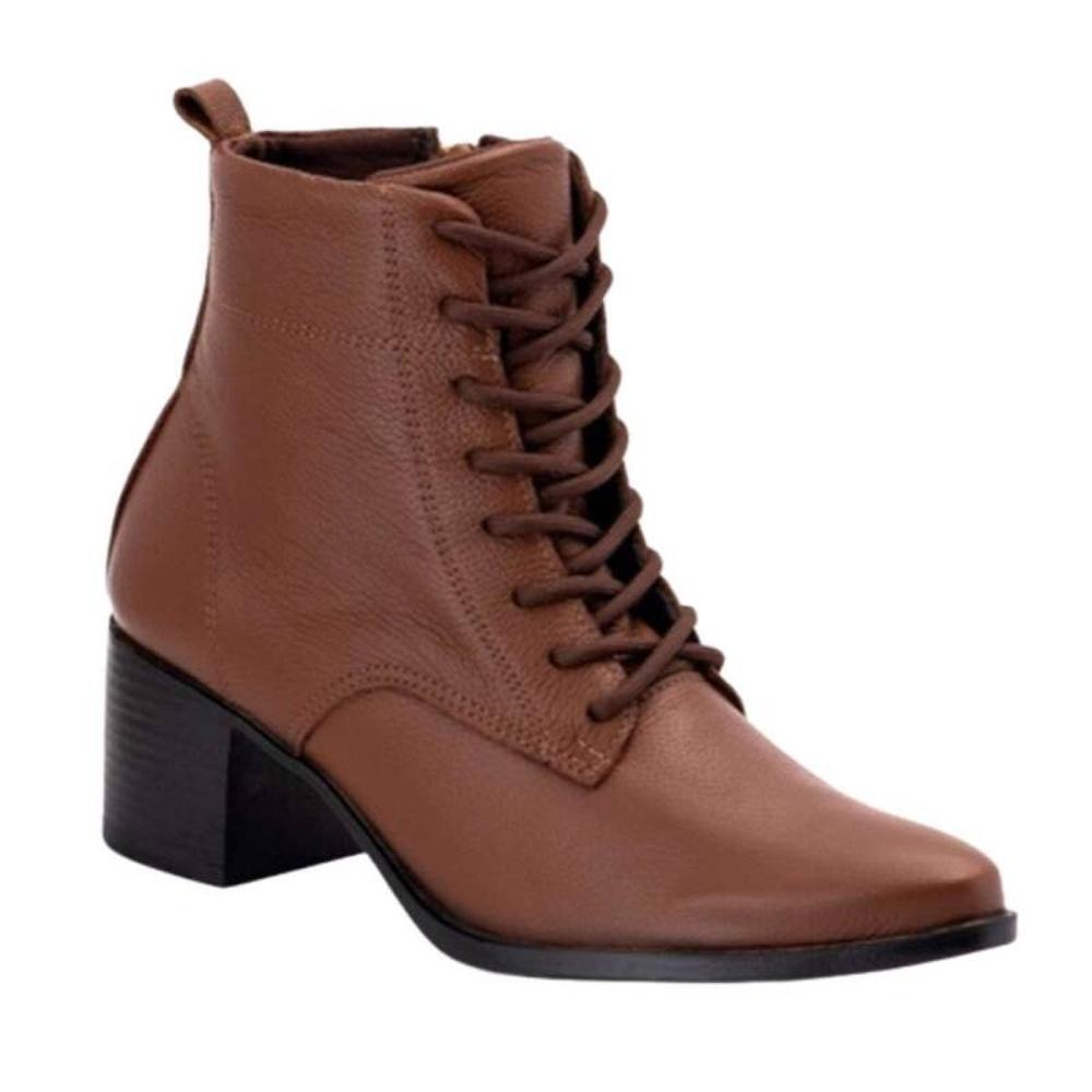 Bota Trilha da Lua Cano Baixo Couro - Feminina - Marrom