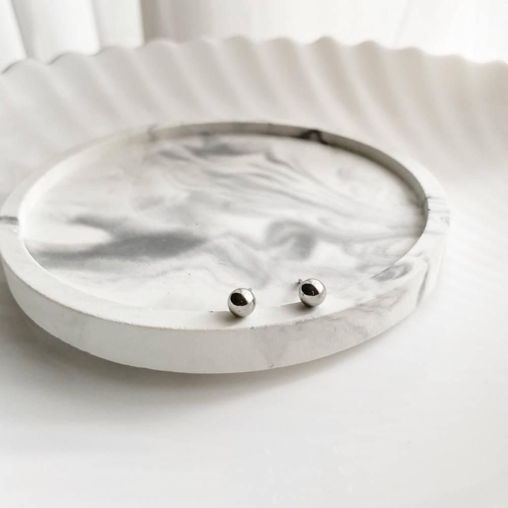 Brinco Bolinha Prata em Aço Inoxidável Antialérgico Feminino Pequeno Aço Inox 316L