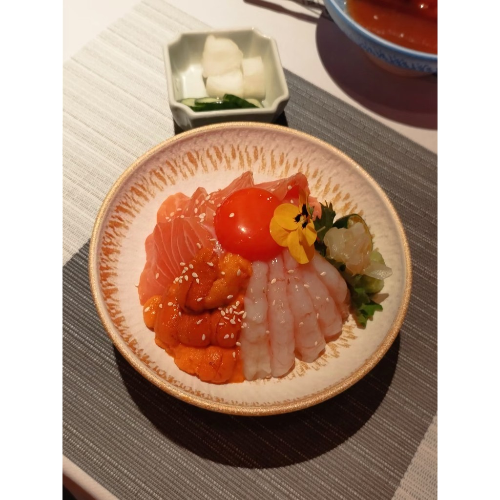 Tigela de arroz de cerâmica japonesa, tigela de arroz de frutos do mar, tigela alta criativa, sobremesa, aperitivo, tige