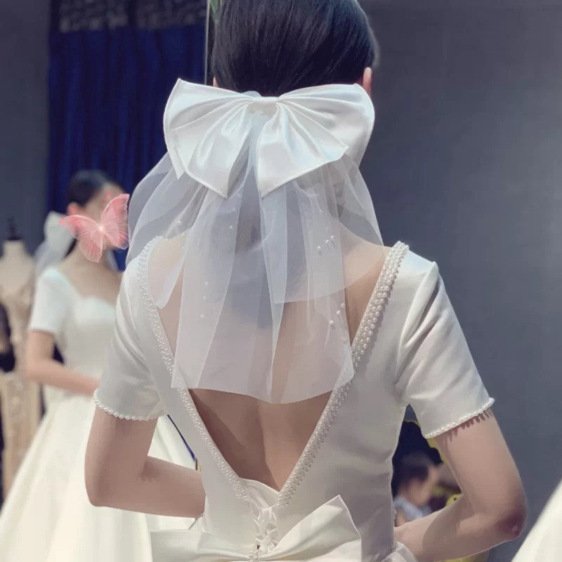 Colar certificado pequeno véu cetim arco estilo nupcial grade cocar casamento mestre proposta de casamento Retro curto b