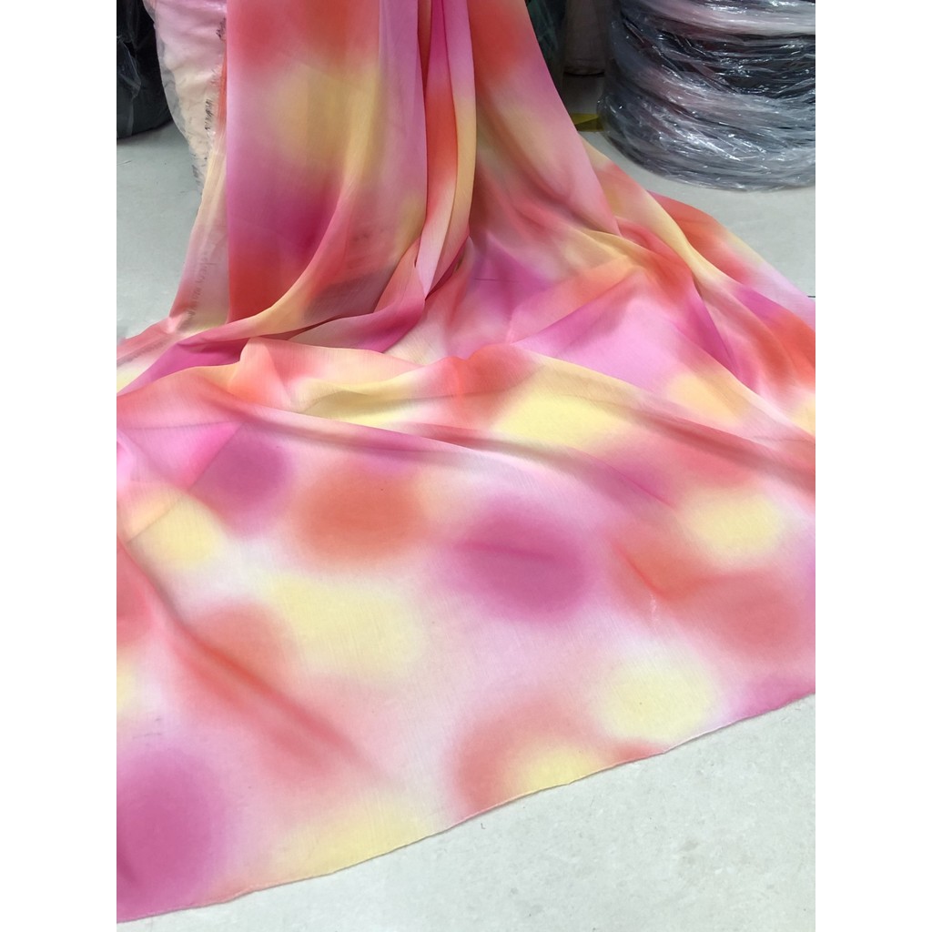 Verão cor fina bolinhas mancha duplo Crepe Chiffon ligeiramente transparente moda tecido saia palco Wear Design tecido